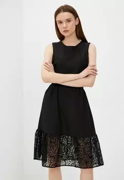 Платье Oddwood