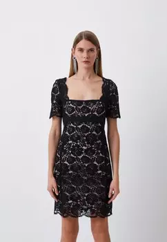 Платье Pinko
