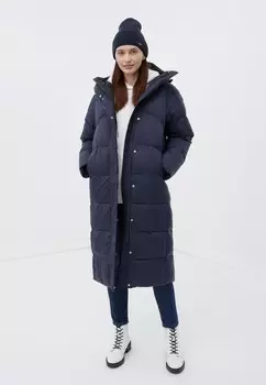 Пуховик Finn Flare