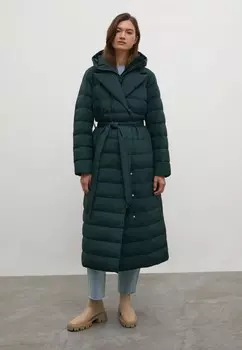 Пуховик Finn Flare