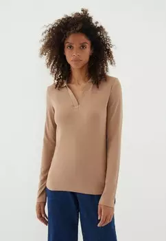 Пуловер Zarina