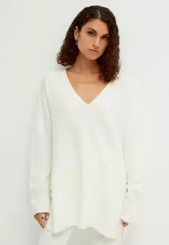 Пуловер Zarina