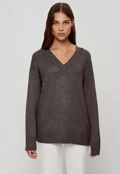 Пуловер Zarina