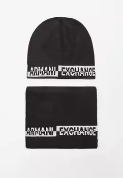 Шапка и шарф Armani Exchange
