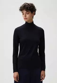 Водолазка M.Reason