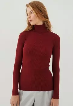 Водолазка Zarina