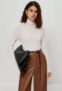 Водолазка Zarina