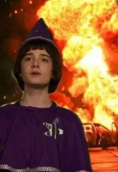 Что этот маг делает в нашем мире!!?