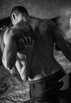 Девственница для Танка