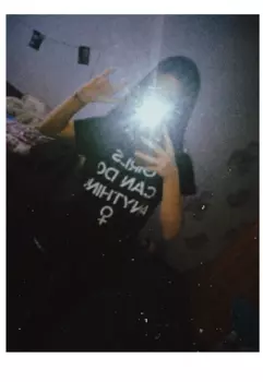 Из Девочки в Девушку