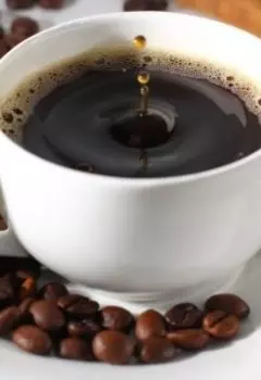 Кофе и бродяга.