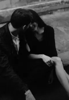 Любовь бывает жестока