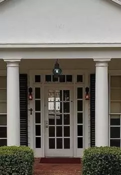 Маленький Белый дом. Большая история.