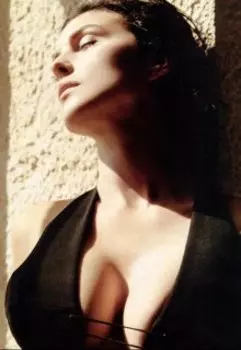 Моника Беллуччи, магнитная красота.