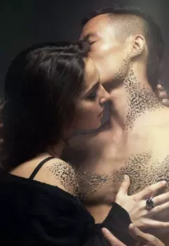 Монстр, его девочка