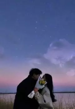 Под звуки взрывов