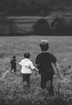 Пятьдесят лет после детства