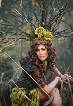 Сейя. Здравствуйте, я ваша тетя.