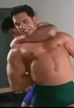 Сладкая попка друга