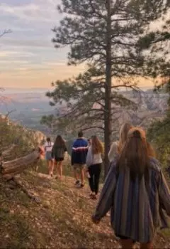 Смена в лагере "Улыбка".