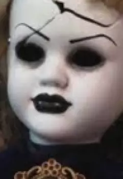 Старинная кукла