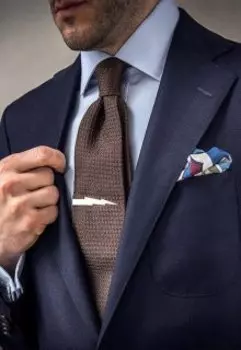 Статус, деньги и любовь.