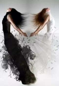 Свет добрая сила, а тьма смертельно красива