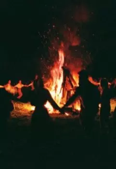 Танцы на поляне