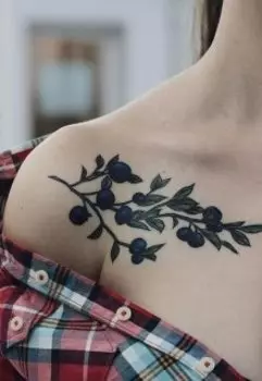 Татуировщица