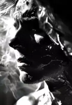 Тень под закатным небом