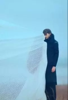 У неё на теле шрамы