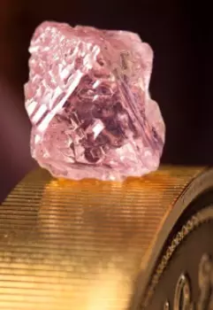 Удивительные камни нашей планеты