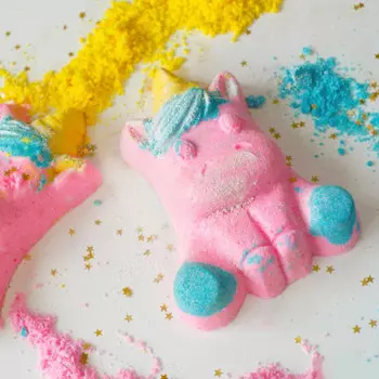 Бомбочка для ванны Крошка Единорог