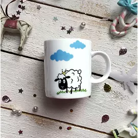 Фарфоровая кружка Долли