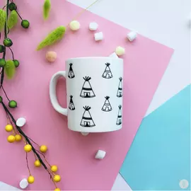 Фарфоровая кружка Вигвам