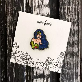 Металлический значок-пин Чудо-женщина