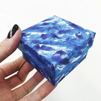 Подарочная коробочка Краска