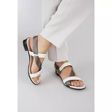 Босоножки на низком каблуке Mario Berlucci 1-4046