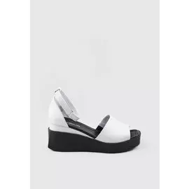 Босоножки на танкетке Mario Berluchi 1-6323