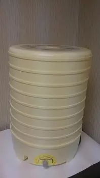 Сушилка для овощей и фруктов СУХОВЕЙ МП 8 увеличенный с вент, 8 поддонов Курск, «Элека»