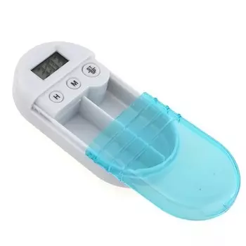 Таблетница 2 секции 9*4,7 см с таймером и батарейкой, бело-голубой