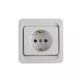 цвет белый макс. Ток 16А макс. Напряжение 250В с заземлением СВЕТОЗАР ГАММА SV-54105-W