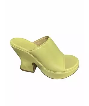 Босоножки