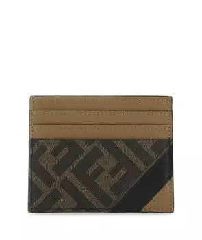 Кардхолдер