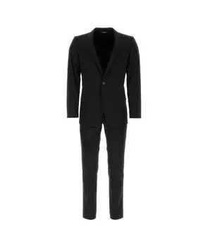 Классический костюм