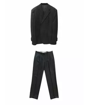 Классический костюм