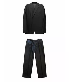 Классический костюм