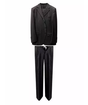 Классический костюм