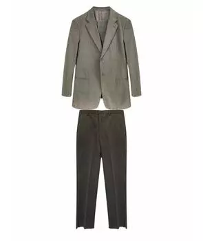 Классический костюм