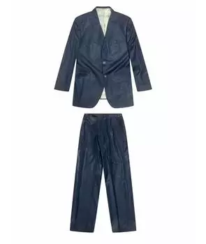 Классический костюм